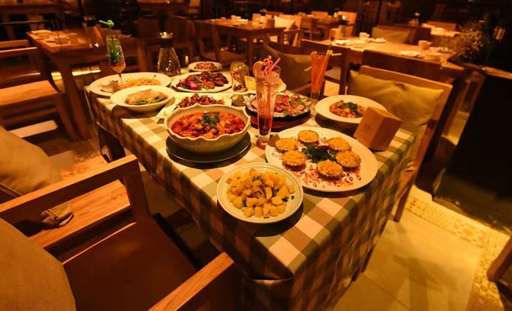 这里here音乐餐厅